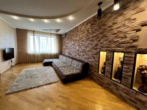 квартира по адресу Владимира Ивасюка просп. (Героїв Сталінграду), 8