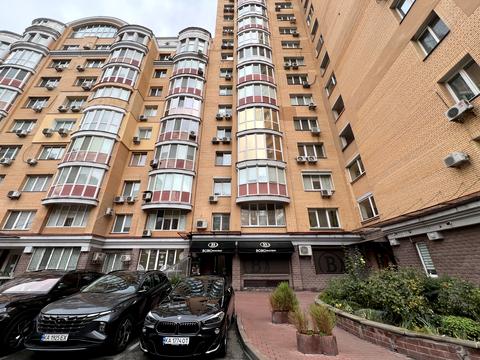 квартира по адресу Владимира Ивасюка просп. (Героїв Сталінграду), 8