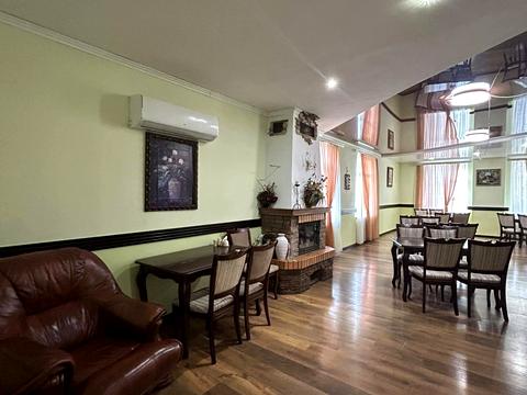 комерційна за адресою Київська вул. (107-ї Кременецької Дивізії), 39