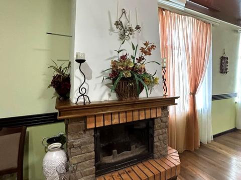 комерційна за адресою Київська вул. (107-ї Кременецької Дивізії), 39