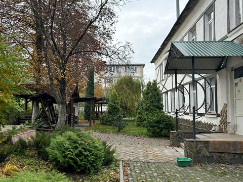 комерційна за адресою Київська вул. (107-ї Кременецької Дивізії), 39