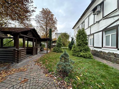 комерційна за адресою Київська вул. (107-ї Кременецької Дивізії), 39