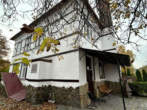 комерційна за адресою Київська вул. (107-ї Кременецької Дивізії), 39