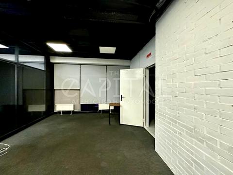 коммерческая по адресу Вадима Гетьмана ул., 6