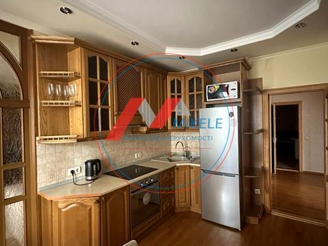 квартира за адресою Микільсько-Слобідська вул., 6-Б