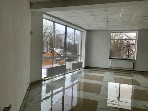 коммерческая по адресу Незалежності просп., 4