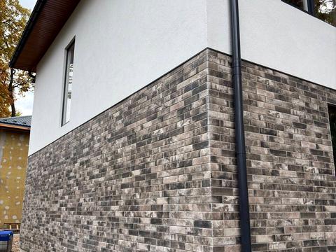 будинок за адресою Академіка Ромоданова вул. (Льва Толстого)