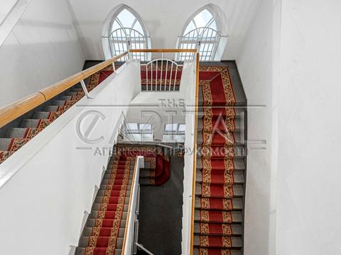 комерційна за адресою Євгена Чикаленка вул. (Пушкінська), 34