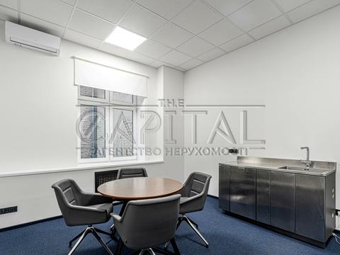 комерційна за адресою Євгена Чикаленка вул. (Пушкінська), 34