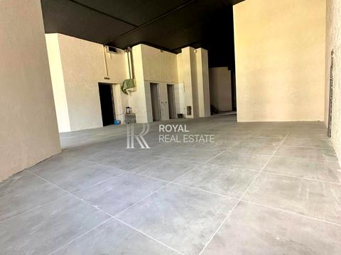 коммерческая по адресу Вышгородская ул., 45