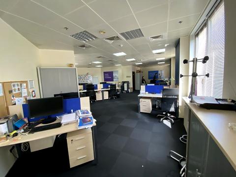 комерційна за адресою Тараса Шевченка бульв., 33-Б