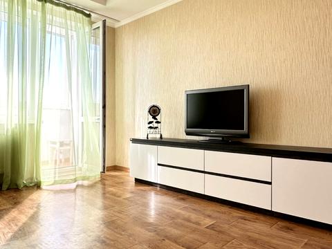 квартира за адресою Олени Теліги вул., 7