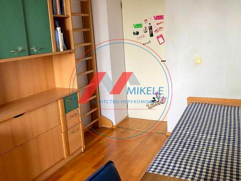 квартира за адресою Академіка Корольова вул., 2-А