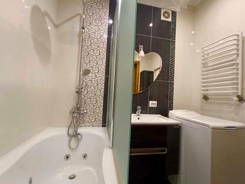 квартира за адресою Богдана Хмельницького вул., 51е