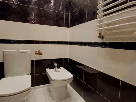 квартира за адресою Богдана Хмельницького вул., 51е