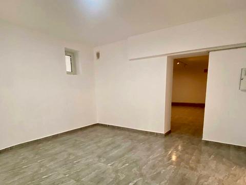 комерційна за адресою Шухевичів вул., 47