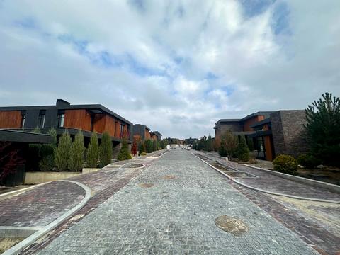 будинок за адресою Ватутіна пров.