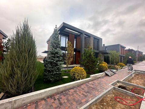 будинок за адресою Ватутіна пров.