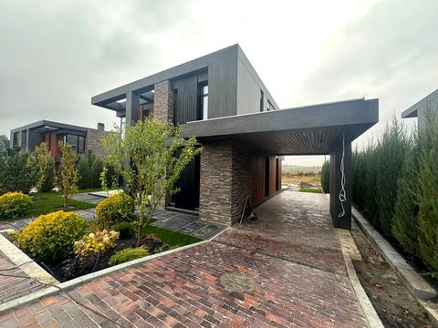 будинок за адресою Ватутіна пров.