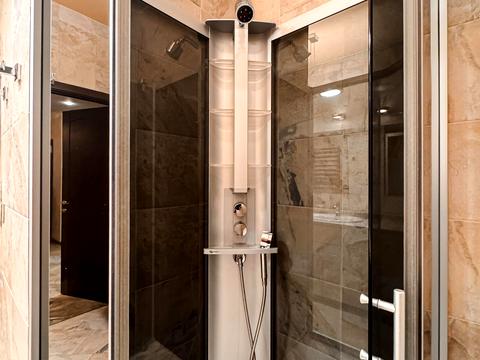 квартира за адресою Андрія Верхогляда вул. (Михайла Драгомирова), 3