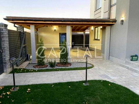 будинок за адресою Трояндова вул.