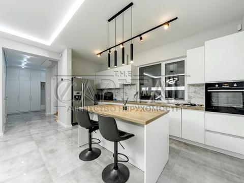 будинок за адресою Трояндова вул.