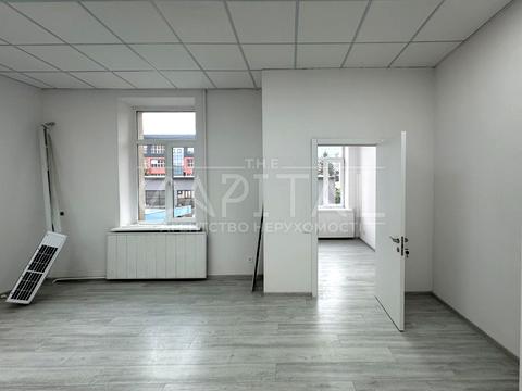 коммерческая по адресу Жилянская ул., 31