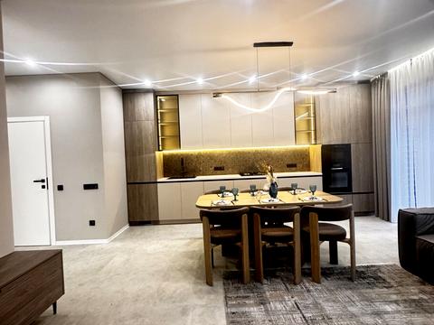 будинок за адресою Дружби бульв., 1