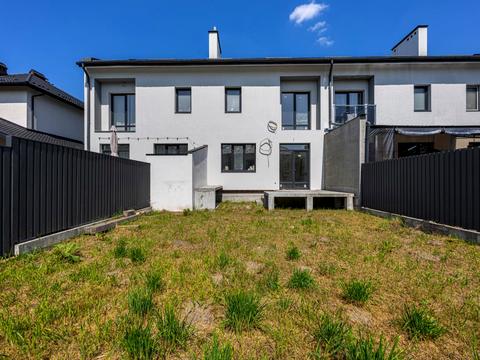 будинок за адресою Волошина