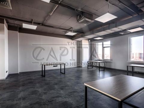 комерційна за адресою Степана Бандери просп. (Московський), 9Б