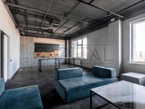 комерційна за адресою Степана Бандери просп. (Московський), 9Б