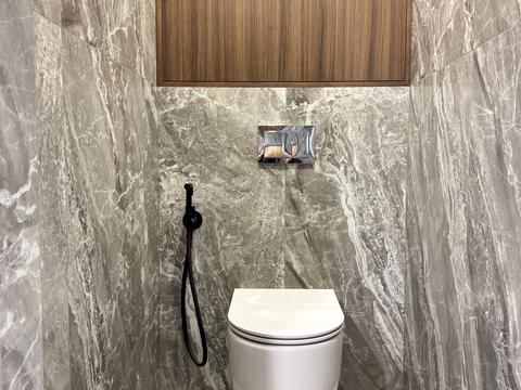 комерційна за адресою Золотоустівська вул., 25