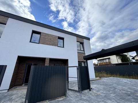 будинок за адресою Інелли Огневої, 14-16