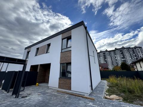 будинок за адресою Інелли Огневої, 14-16