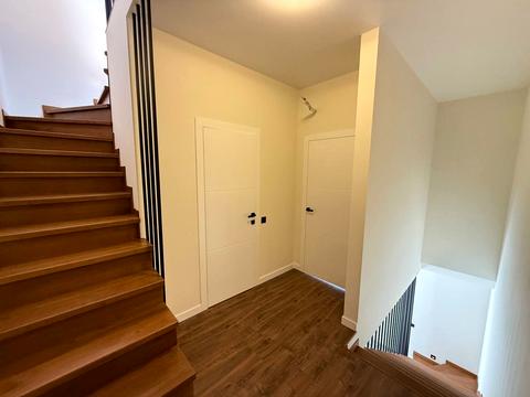 дом по адресу Амосова ул.