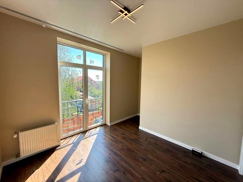 дом по адресу Амосова ул.