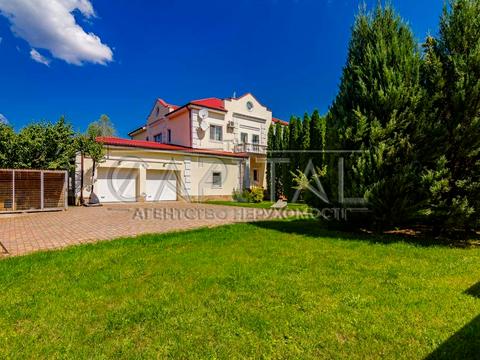 будинок за адресою Першотравнева вул.