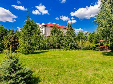 будинок за адресою Першотравнева вул.