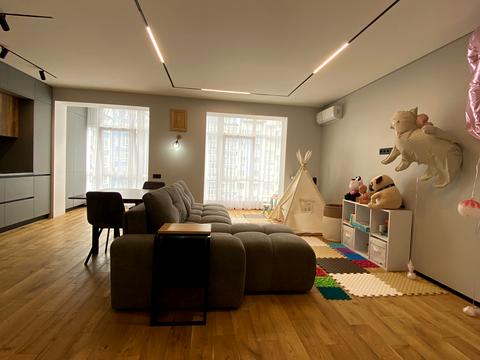 квартира по адресу Высочана ул., 18