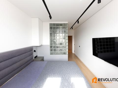 квартира по адресу Героев Небесной Сотни просп., 28/1