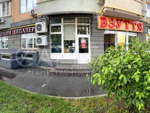 коммерческая по адресу Раисы Окипной ул., 4