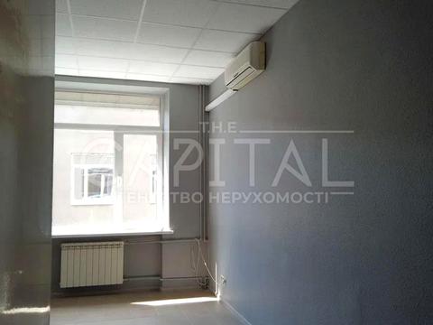 комерційна за адресою Мрії вул. (Академіка Туполєва), 5-В