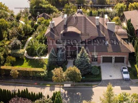 дом по адресу Александра Ермакова ул.