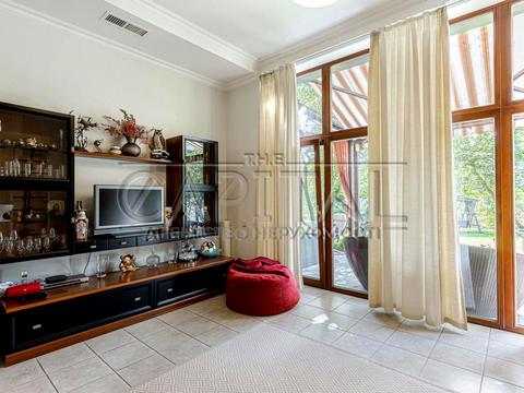 дом по адресу Александра Ермакова ул.