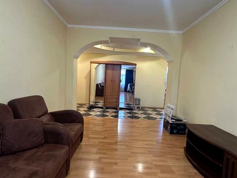 квартира за адресою Леоніда Жаботинського вул. (Правди), 9