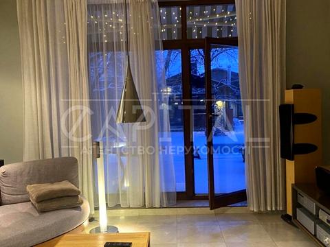 будинок за адресою Євгена Чикаленка вул. (Матросова)