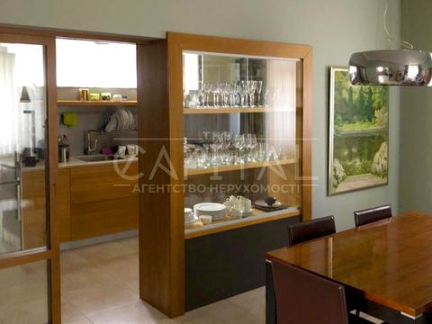 будинок за адресою Євгена Чикаленка вул. (Матросова)