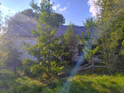 комерційна за адресою Центральна, 90