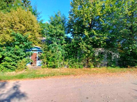 комерційна за адресою Центральна, 90