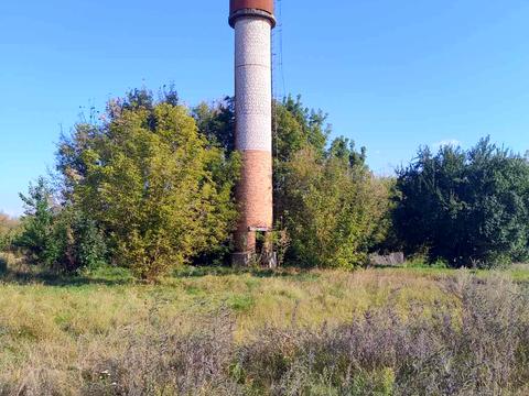 комерційна за адресою Центральна, 90